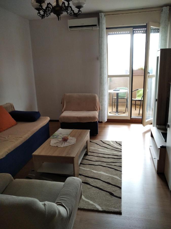 Apartments Batovanja スプリト エクステリア 写真